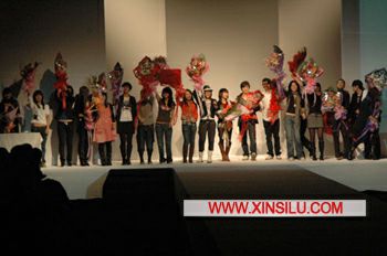 -Rʿ(gu)HW(xu)ԺI(y)Ʒչʾ