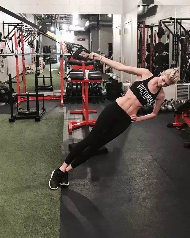 ԸеľS_ᡢԵDevon Windsor@ø